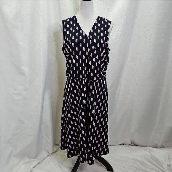 Lands' End Dresses & Skirts - Lands' End Navy and Pink Faux Wrap Sleeveless Midi Dress Size Large (14/16)